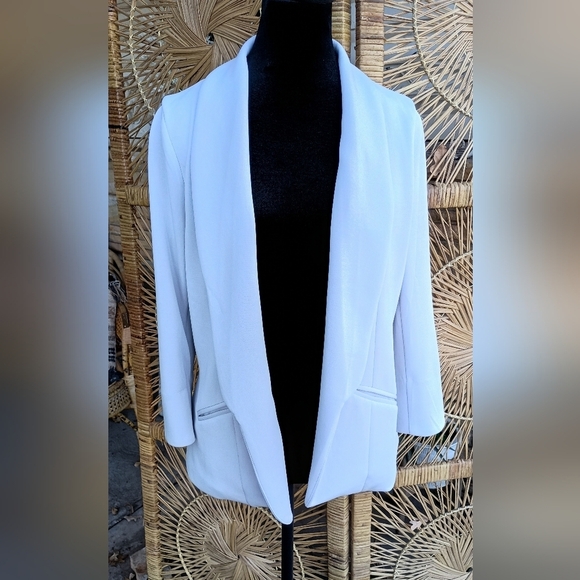 Skies Are Blue Jackets & Blazers - NWT Skies Are Blue Elegant Blue Gray Women's Blazer With Floral Lining_Med